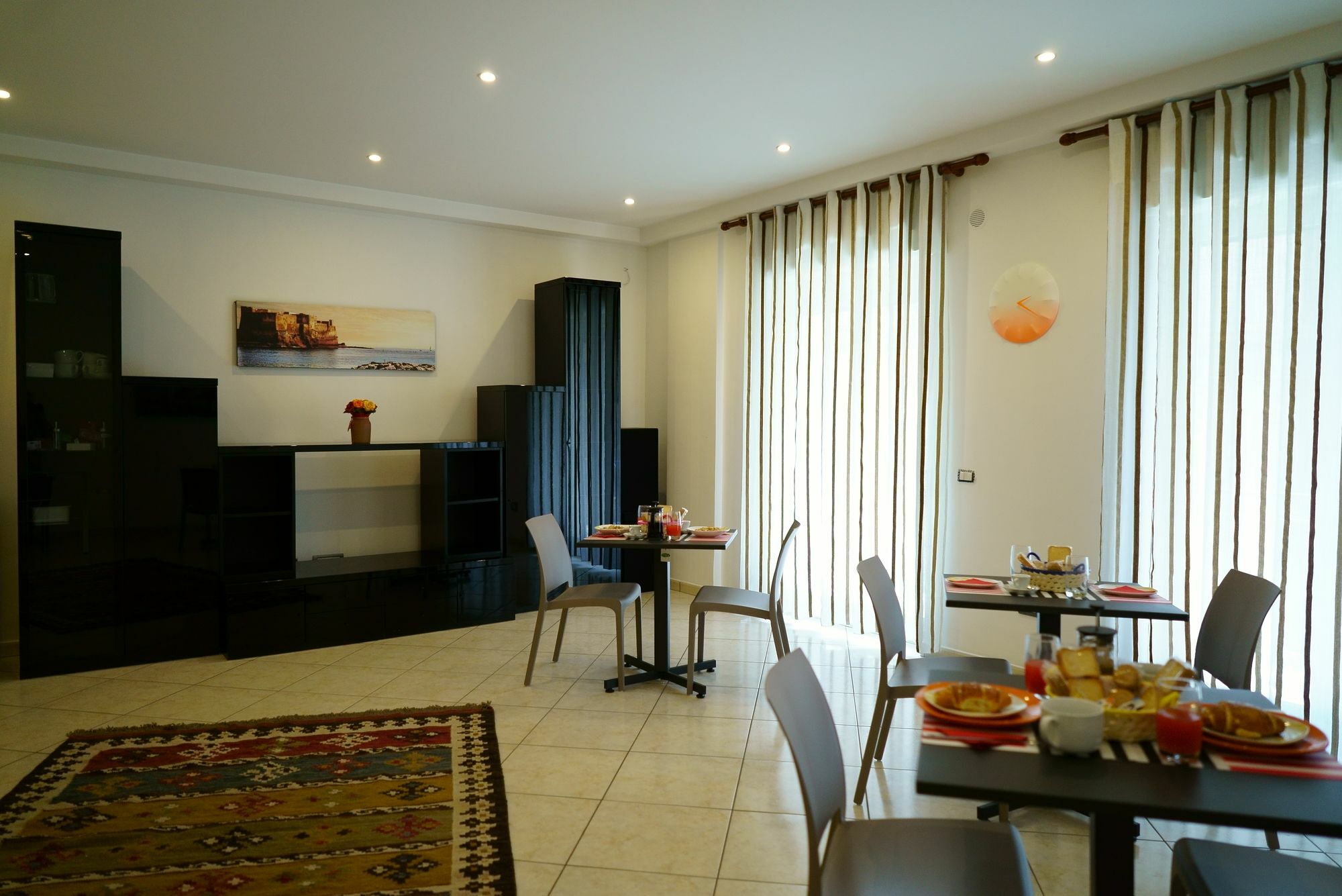 Welcome Inn Napoli Bagian luar foto