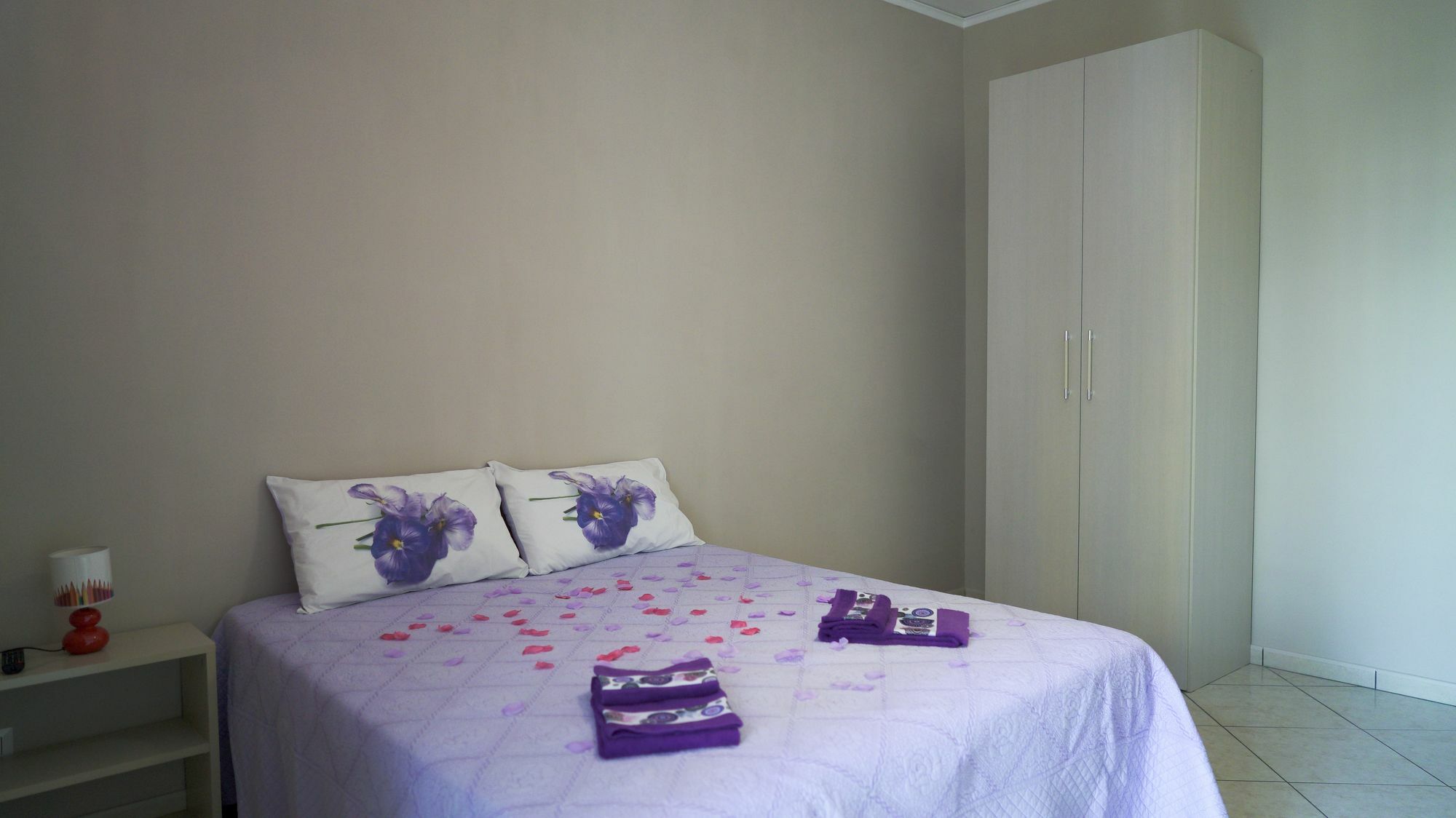 Welcome Inn Napoli Bagian luar foto